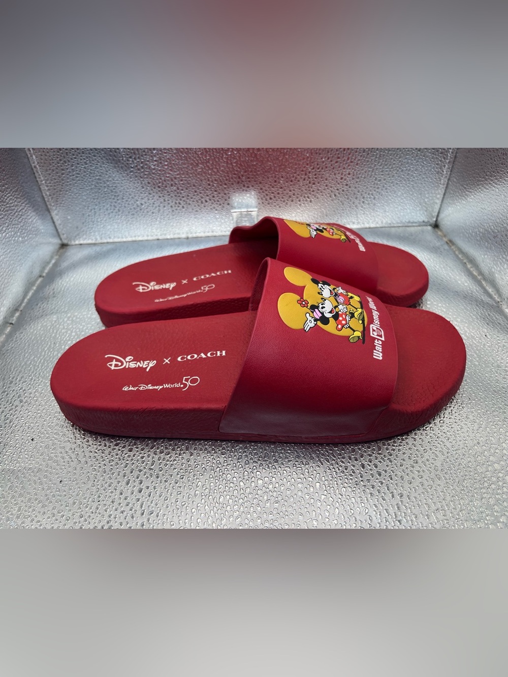 COACH X Disney Mickey/Minnie Slide RED Walt Disney World 50th Anniversary size 8 - Picture 4 of 10